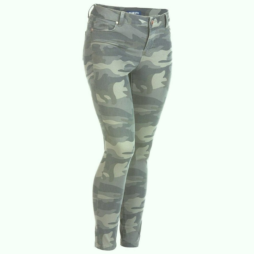 High Waist Ankle Camo Print Jeans Size 3